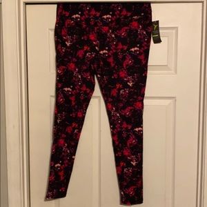 Maternity workout pants